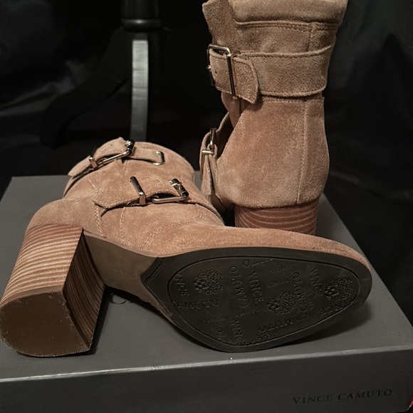 Vince canuto booties size 9 new - Picture 3 of 5
